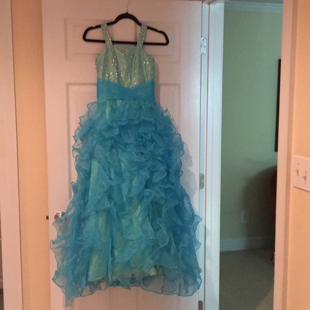 Girls pageant dress